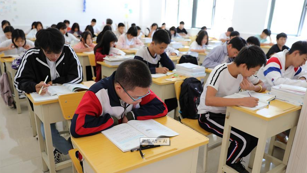 秋季開學(xué)，共同鞏固防疫新格局